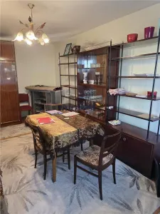 Apartament 3 Camere zona Strazii Closca - foto 1