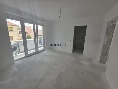 Apartament 2 Camere Semifinisat Titulescu - foto 4