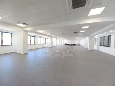 Spatiu birouri de 430 mpu - Zona Aeroport Sibiu/ Parcul Industrial - foto 8