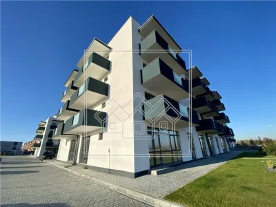 Spatiu comercial in zona Calea Surii Mici - 259 mp utili - foto 16