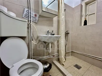 3 apartamente, pretabil investitie, cu cont de booking, zona Centrala - foto 13
