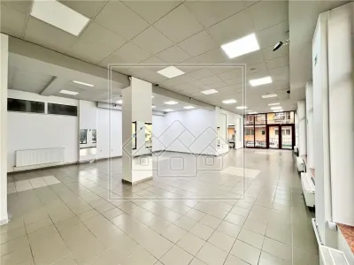 Spatiu comercial cu vitrina la strada - 177 mp - finisat la cheie - foto 7
