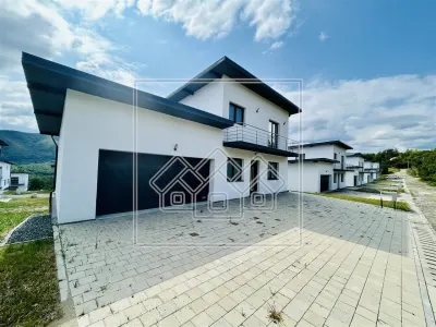 Casa 5 camere, 177 mpu + 458 mp teren, finisata la cheie, Cisnadioara - foto 3