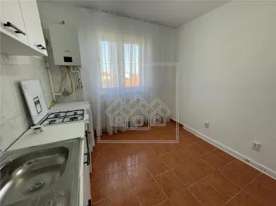 Garsoniera decomandata Vasile Aaron, recent renovata, predare imediata - foto 2