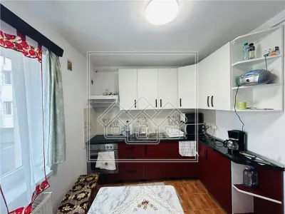 Ap decomandat, 3 camere, 2 bai, parcare subterana - Terezian - Sibiu