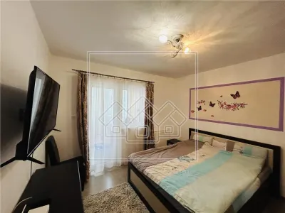 Ap spatios, mobilat si utilat, 3 camere, 2 balcoane, 2 parcari - foto 14