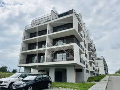 Apartament 2 camere, balcon, bloc nou, cu lift, zona buna - foto 7