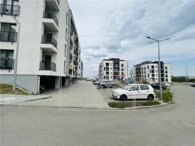 Apartament 2 camere, balcon, bloc nou, cu lift, zona buna - foto 10