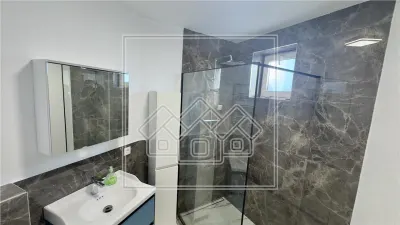 Apartament 2 camere, renovat, parcare, decomandat, etaj intermediar - foto 14