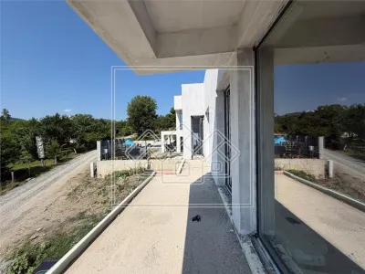 Casa in Cisnadioara - Arhitectura contemporana, rooftop panoramic - foto 8
