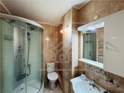 Ap decomandat, cu 2 camere, balcon - etaj 3/4 - Vasile Aaron - foto 6