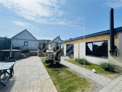Casa de vacanta cu teren mare, pretabil investitii - Ocna Sibiului - foto 11