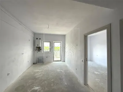 Apartament de vanzare 4 camere etaj 3/3 - 76 mp + 8 balcon- zona Turnisor - foto 7