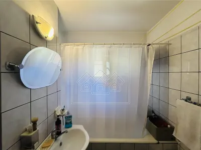 Ap decomandat, 4 camere, balcon - Zona Mihai Viteazu - foto 16