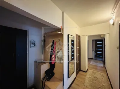 Ap decomandat, 4 camere, balcon - Zona Mihai Viteazu - foto 8