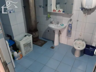 CASA CU TEREN DE VANZARE IN SEITIN - foto 12