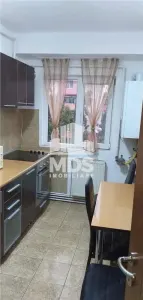 Decomandat cu centrala propie la etaj 3 linga Nora - foto 3