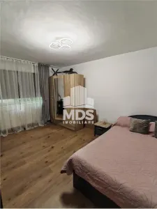 Decomandat cu centrala propie, model mare - foto 4