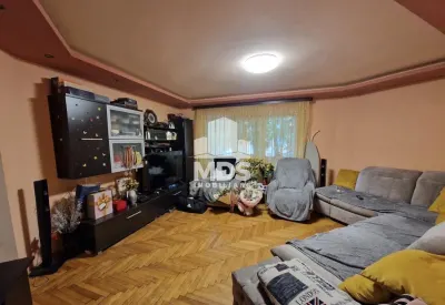 Etaj 1 cu 2 bai, centrala propie in zona Soarelui - foto 6