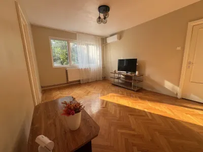 2 camere cu centrala propie etaj intermediar - foto 1