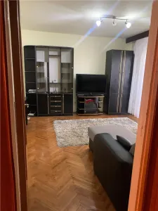 Decomandat cu 2 bai si 2 balcoane - foto 1