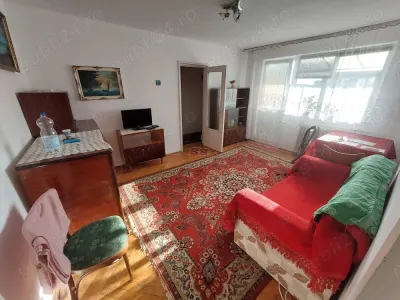 Apartament cu 3 camere, piata Iosefin - foto 3