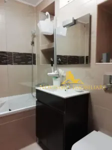 APARTAMENT DE INCHIRIAT CU 3 CAMERE IN ZONA REPUBLICII - foto 7