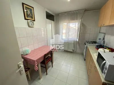 2 camere, centrala, decomandat, 2 balcoane, Lipovei - Timisoara