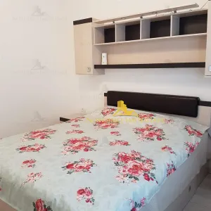 APARTAMENT CU 2 CAMERE DE INCHIRIAT  IN BLOC NOU  IN ZONA MALU ROSU , PARCARE - foto 6