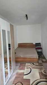 Mobilat la etaju 1 cu centrala propie - foto 4