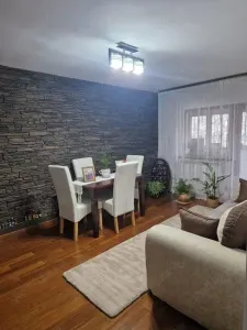 Decomandat cu 2 bai si 2 balcoane - Timisoara