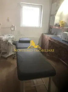 SPATIU COMERCIAL DE INCHIRIAT - foto 5