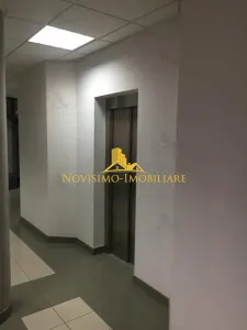 NOVISIMO-IMOBILIARE :SPATIU, BIROURI ,  DE INCHIRIAT, ZONA CENTRALA - foto 4