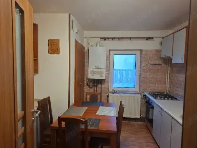Decomandat cu 2 bai si 2 balcoane - Timisoara