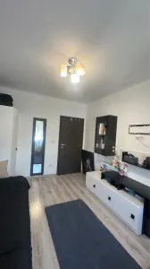 Decomandat la etaj 2 cu loc de parcare inclus - foto 5