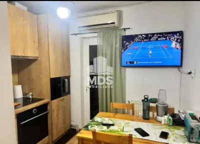 Decomandat spatios mobilat și utilat - foto 9