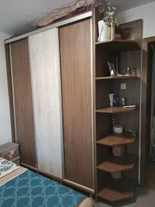Decomandat la etajul 2, mobilat și utilat - foto 7