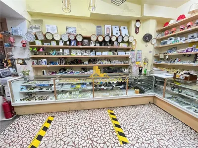 NOVISIMO-IMOBILIARE: SPATIU COMERCIAL DE INCHIRIAT , ULTRACENTRAL - foto 4