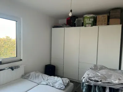 Mobilat si utilat, etaj intermediar in bloc izolat - foto 5