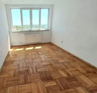 Decomandat, model mare in bloc anvelopat, etaj intermediar - foto 5