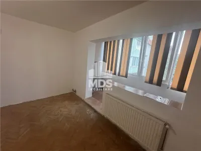 Etaj 3, 55 mp in bloc anvelopat linga parcul Clabucet - Timisoara
