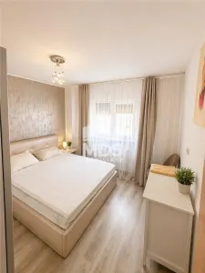 Decomandat, mobilat si utilat la etaj 3 aproape de Complex - Timisoara