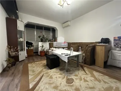 Amenajat complet nou, cu centrala propie linga Spitalul Judetean - foto 3