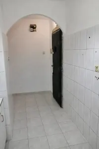 Etaj 1 cu centrala propie linga piata verde - foto 2