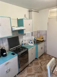 Etaj 2 cu 2 bai in bloc anvelopat - Timisoara
