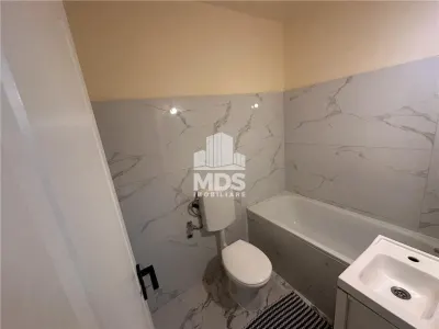 Garsoniera prospat renovata la parter in zona Soarelui - foto 4