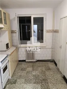 3 camere confort 1 et intermediar linga Punctele Cardinale - foto 1
