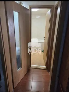2 camere etaj 1 cu centrala propie linga parc - foto 3