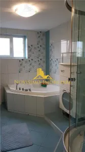 NOVISIMO-IMOBILIARE: VILA IN ZONA CENTRALA - foto 10