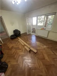 3camere cu 2  la etaj 3 cu centrala propie langa BRD - Timisoara